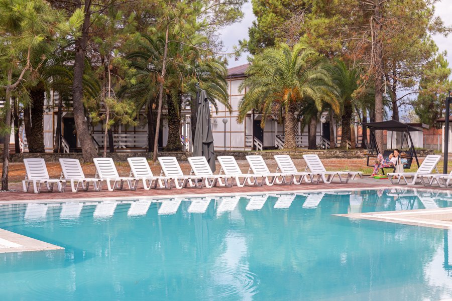Бассейн
